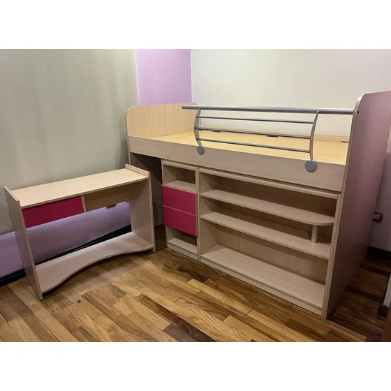 Cama Individual Con Escritorio Centro Mueble, Usada