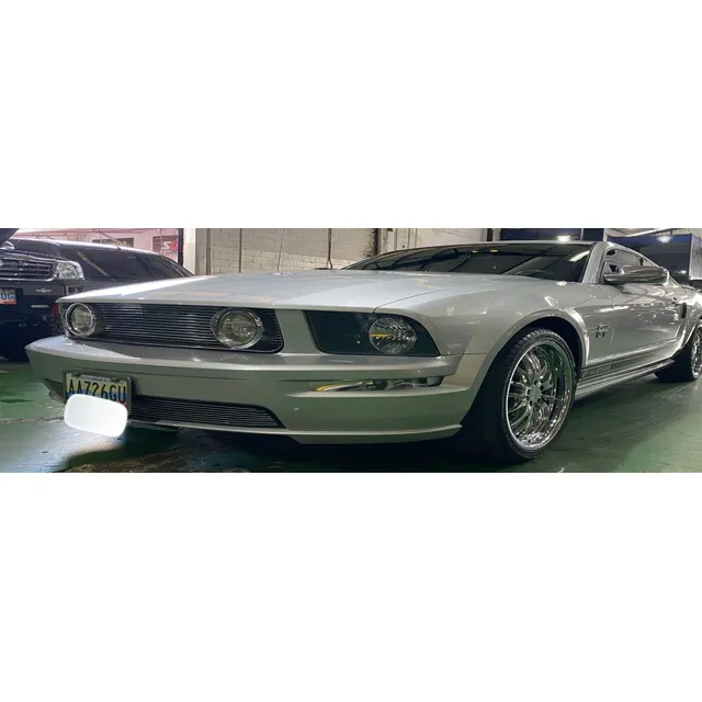 Ford Mustang 8 Cil