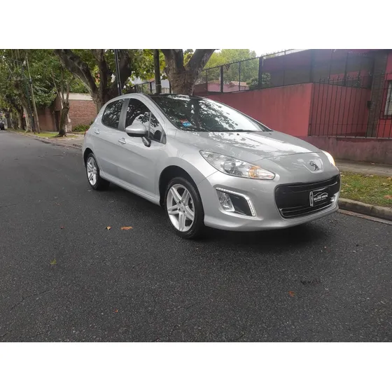 Peugeot 308 2.0 Feline 143cv