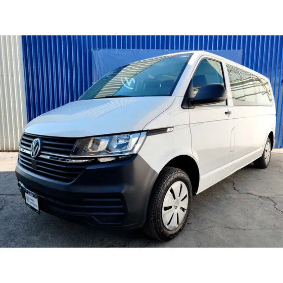 Volkswagen Transporter 2.0 Pasajeros Mt 140 Hp
