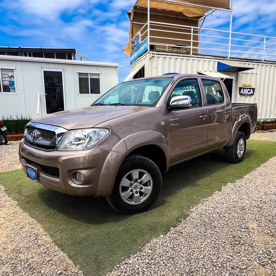 Toyota Hilux 2010 4p Doble Cabina Sr A/a Ee
