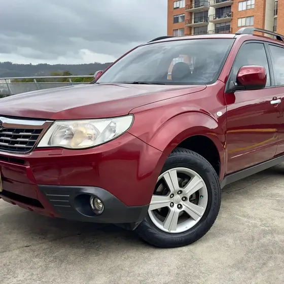 Subaru Forester 2010 2.0 Xs Mecánica