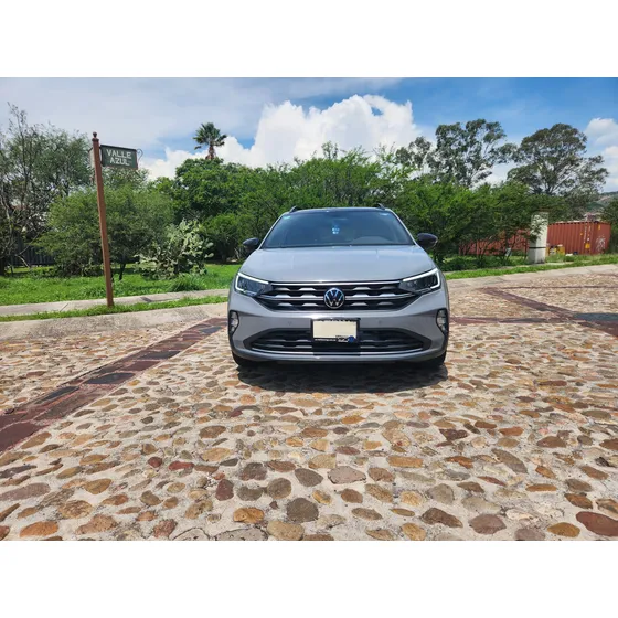 Volkswagen Nivus 1.0t Black At