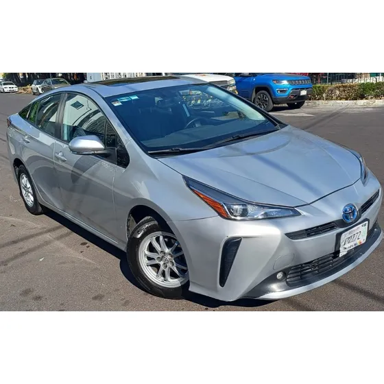 Toyota Prius 1.8 Premium Cvt