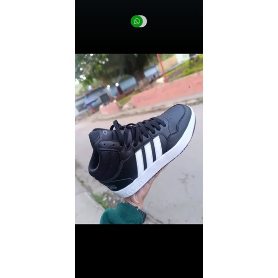 adidas Hoops 3.0