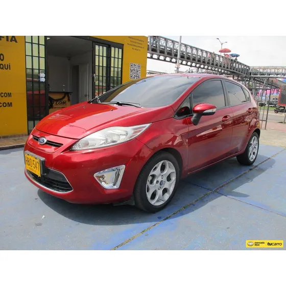 Ford Fiesta Titanium 1600cc Mt Aa