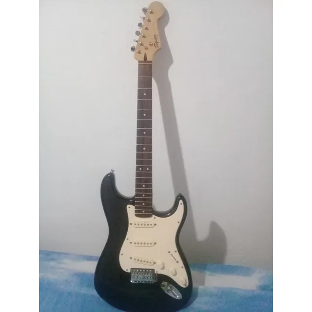 Guitarra Electrica Squier Fender Usada