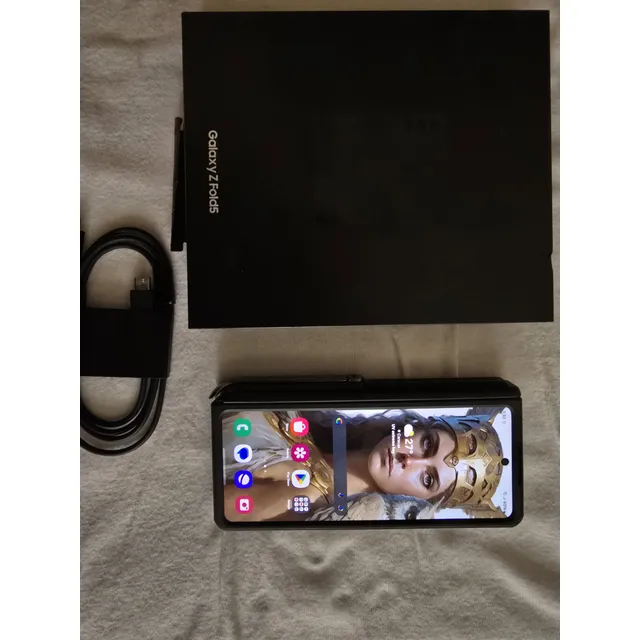 Samsung Galaxy Z Fold5
