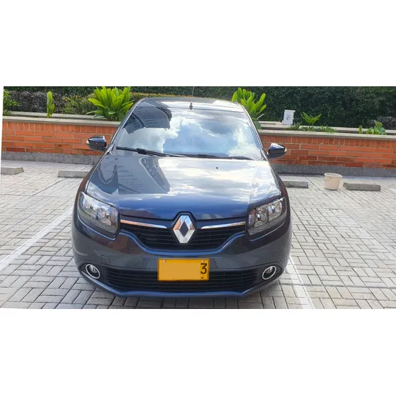 Renault Logan Exclusive 1.6