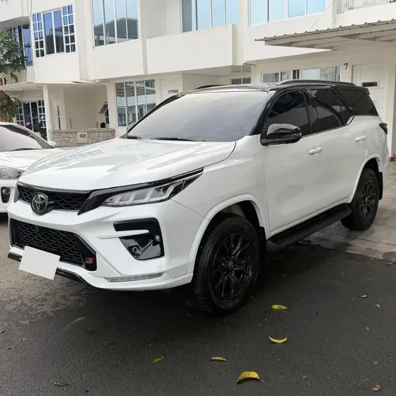 Toyota Fortuner 2024 2.8 Gr-s 4x4 Diésel