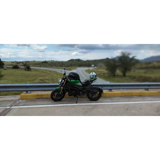 Vendo Benelli 752s  - No Honda, No Yamaha, No Ducatti