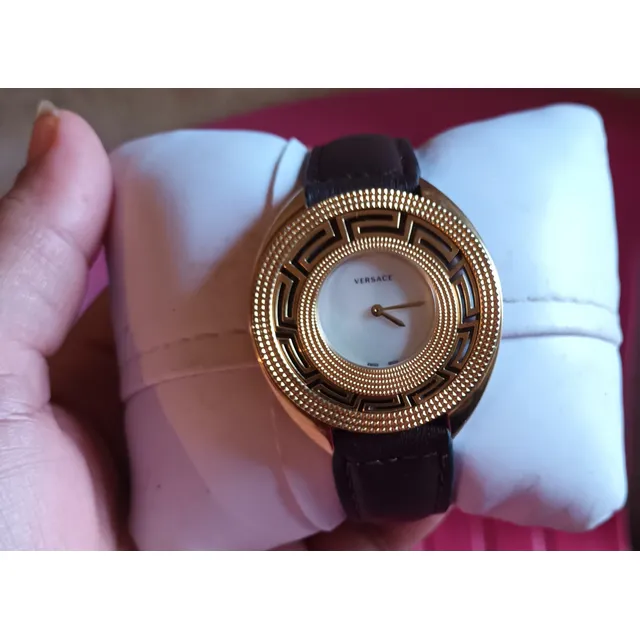 Vendo Reloj Versace - Distiny Q67