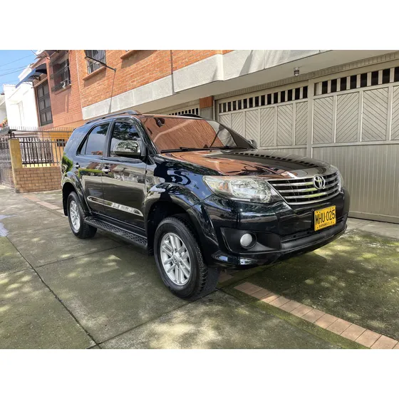 Toyota Fortuner 2.7l 4x4