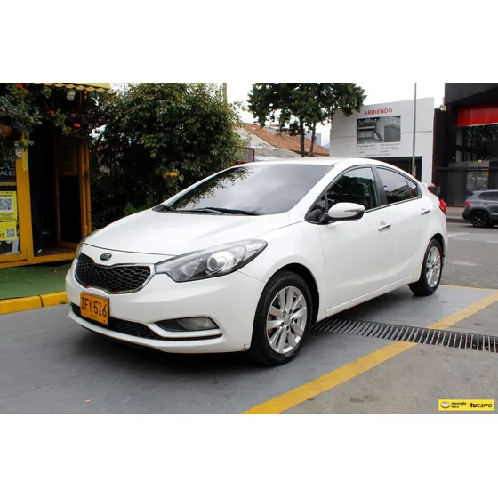 Kia Cerato Pro 1.6 Ex