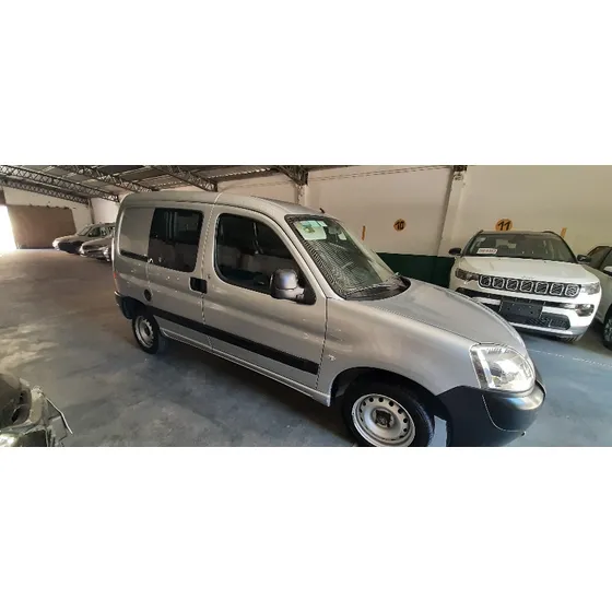 Peugeot Partner 1.4 Furgon Confort 5as