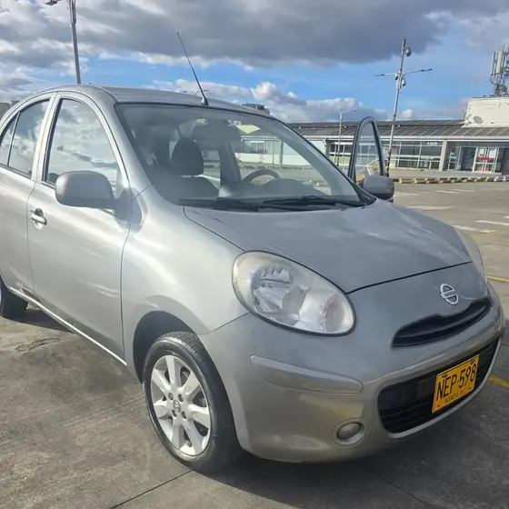 Nissan March 2013 1.6 Sense