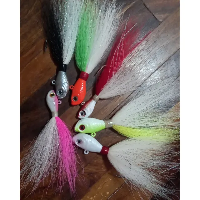 Señuelo De Pesca Pluma Para Pavon Y Para Mar