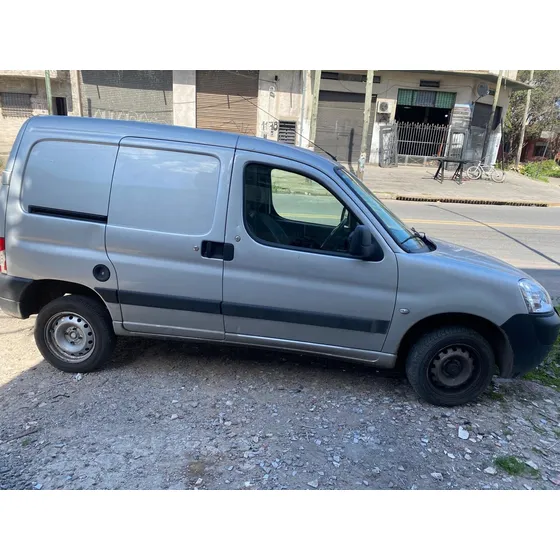 Peugeot Partner 1.6 Hdi Furgon Confort 92