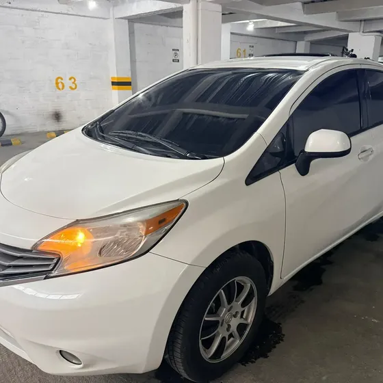 Nissan 2014 2014 1.6 Advance