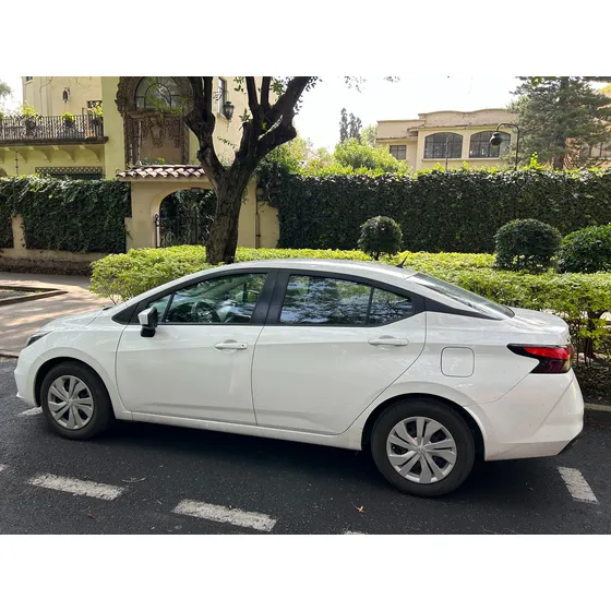 Nissan Versa 1.6 Sense At
