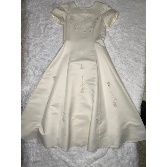 Vestido De Primera Comunión Con Armador