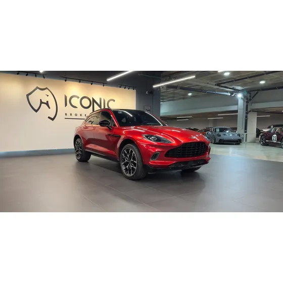 Aston Martin Dbx .