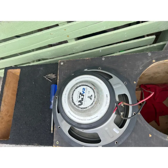 Subwoofer Jl Audio 12w3v2 D4 400