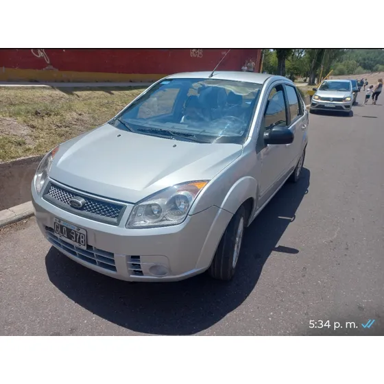 Ford Fiesta 1.6 Max Edge Plus