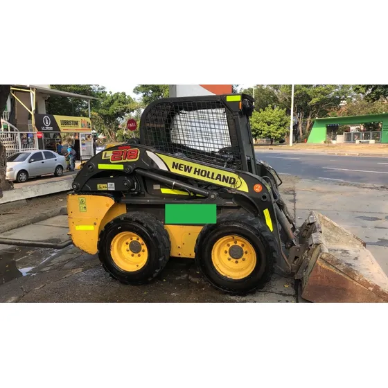 Minicargador New Holland L218. Con 3500horas De Uso.