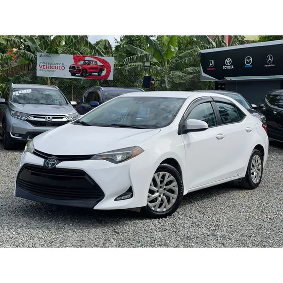 Toyota Corolla .