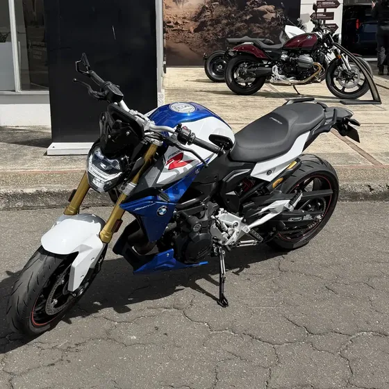 Bmw F900r 2023 - 9500 Kms - Excelente Estado | Como Nueva