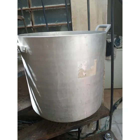 Olla De Aluminio Grande De 70 Litros Grueso Calibre