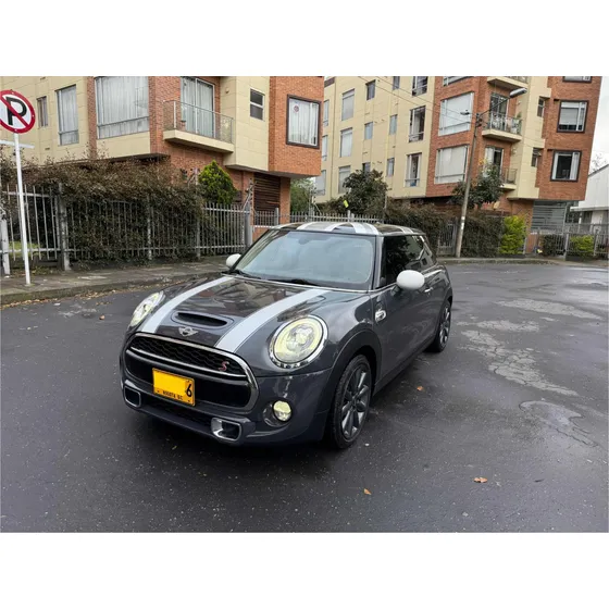 Mini Cooper S F56 2.0 Turbo