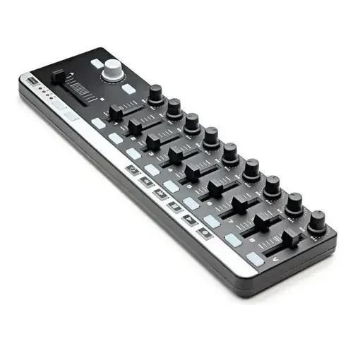 Elgato Stream Deck Mk.2 White Studio Controller, 15 Macro