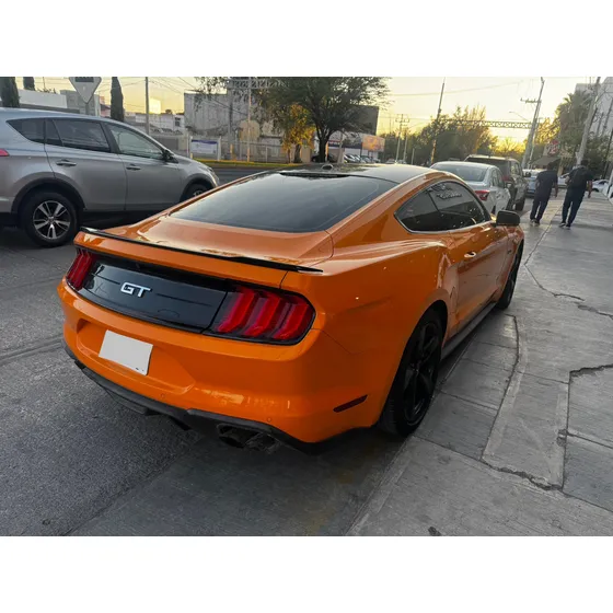 Ford Mustang 5.0l Gt V8 At
