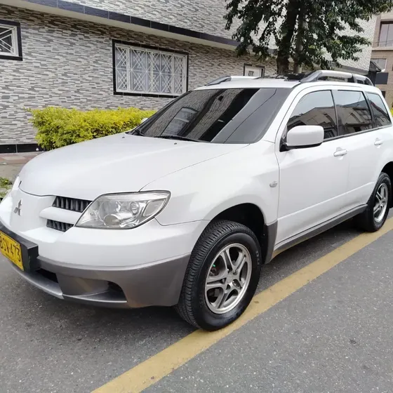 Mitsubishi Outlander 2006 2.4