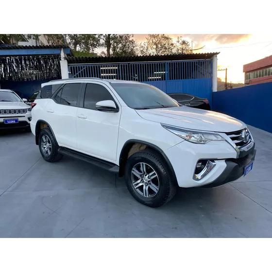 Toyota Hilux Sw4 Hilux Sw4 Sr 4x2 2.7/ 2.7 Flex 16v Aut.