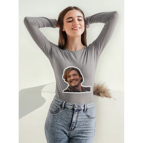 Polera Larga Unisex Pedro Pascal Meme Mira Estampado Algodon