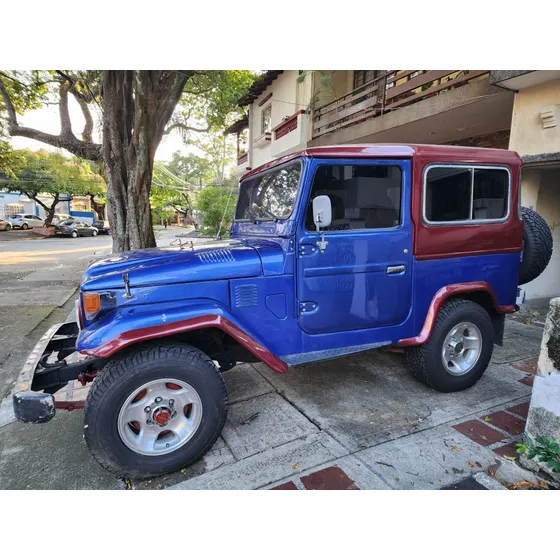Toyota Land Cruiser 4.2 Fj40