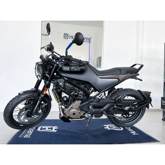 Husqvarna Svartpilen 401