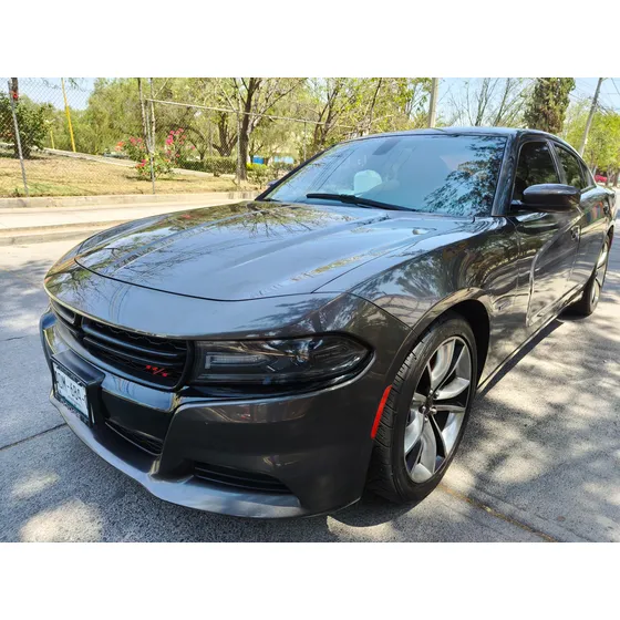 Dodge Charger 5.7 R-t Mt