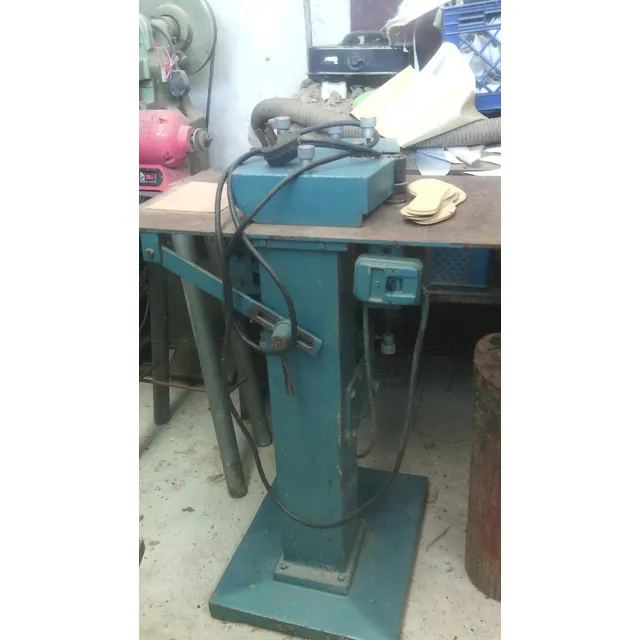 Máquina Para Hacer Suelas De Sandalias En Neolite