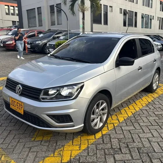 Volkswagen Gol 2022 1.6 Comfortline A/t