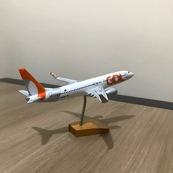 Maquete Avião Boeing 737-800 Gol Linhas Aéreas 20cm Branco