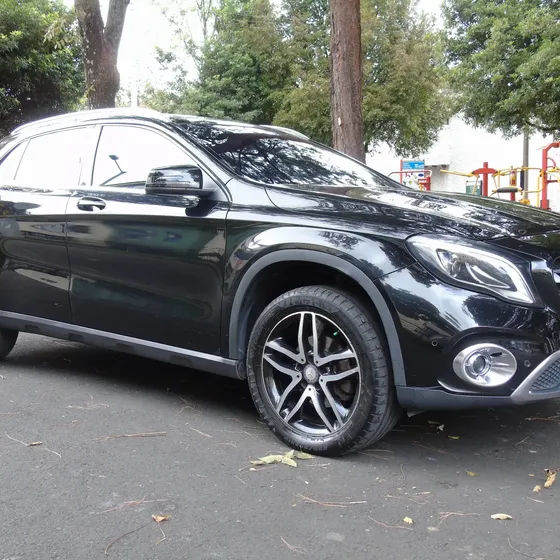 Mercedes-Benz Clase Gla 2018 Gla 200 Urban 1.6 Tp T 4x2