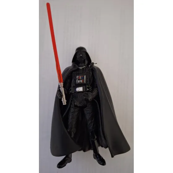 Darth Vader Con El Casco Removible Star Wars
