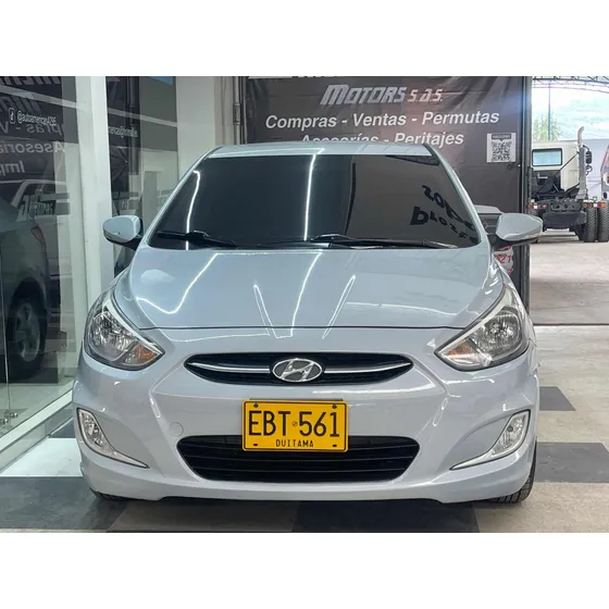Hyundai Accent 1.6 Premium Automática