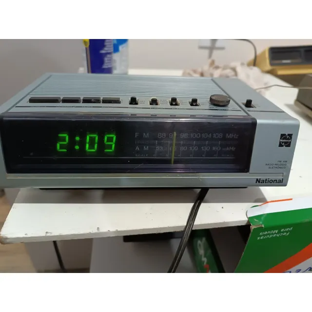 Rádio Relógio National Rc 6094