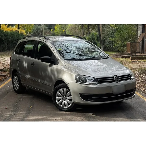Volkswagen Suran 1.6 Trendline 11b