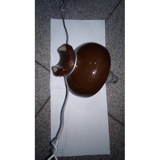 Aislador De Espigas Con Palillos Y Perniadura
